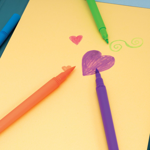 HAPPI HOBBI JURNAL ARTISTIC CU MARKERE NEON [4]