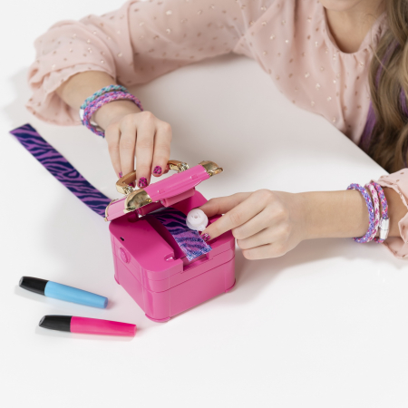 Hollywood Salonul de Coafură pentru Micile Stiliste [7]