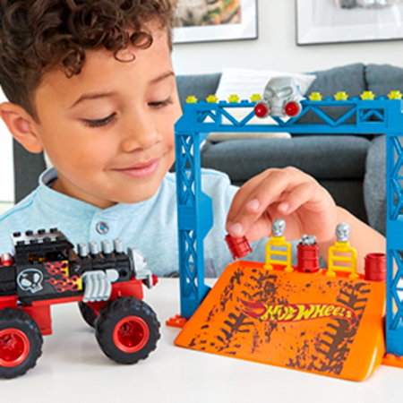 Hot Wheels Monster Truck Mega Set Construcție Cursa Bone Shaker Crush  [3]