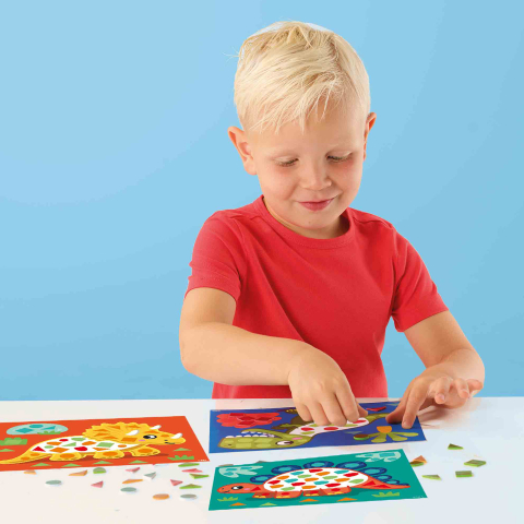 Kit creativ pentru copii cu accesorii incluse- Invat sa creez tablouri cu mozaic tematica dinozauri [4]