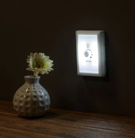 Lampa Led reglabila cu 9 moduri de intensitate [1]