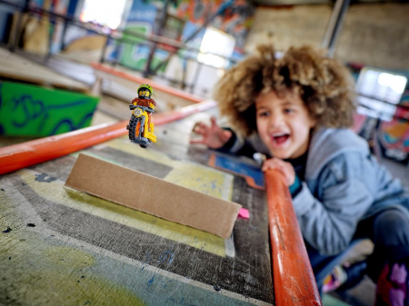 LEGO City Motocicleta de Cascadorie pentru Impact 60297 [2]