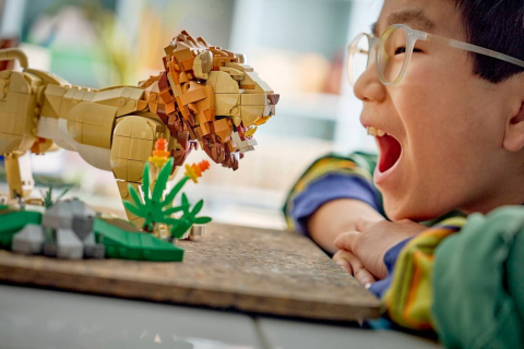 LEGO CREATOR ANIMALE SALBATICE LEU MAIESTUOS 31386 [5]