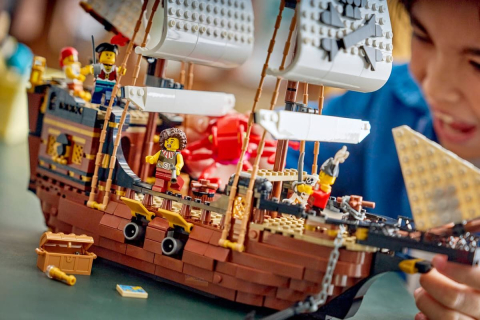 LEGO CREATOR CORABIE DE PIRATI EMBLEMATICA 31387 [5]