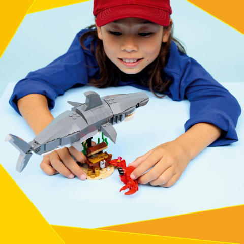 LEGO CREATOR RECHIN FEROCE CU UN CUFAR DE COMORI 31381 [4]
