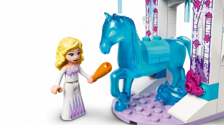 LEGO Disney Princess Elsa și Grajdul de Gheață a lui Nokk 43209 [3]
