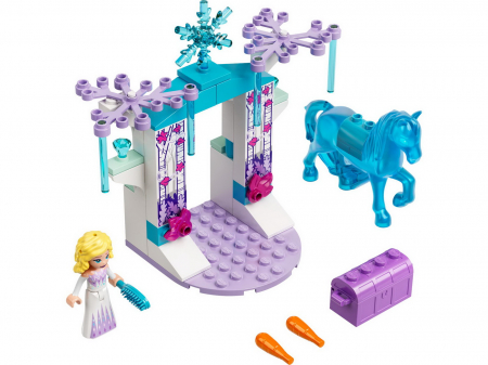 LEGO Disney Princess Elsa și Grajdul de Gheață a lui Nokk 43209 [6]
