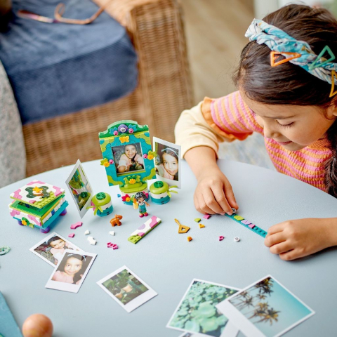 Lego Disney Rama Foto Si Cutia Cu Bijuterii Ale Lui Mirabel 43239 [3]