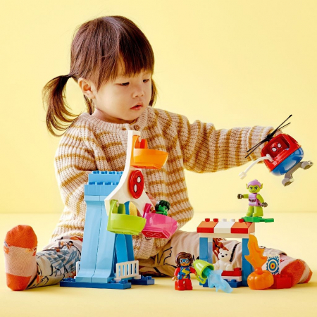 LEGO DUPLO Aventura în Parcul de Distracții 10963  [2]
