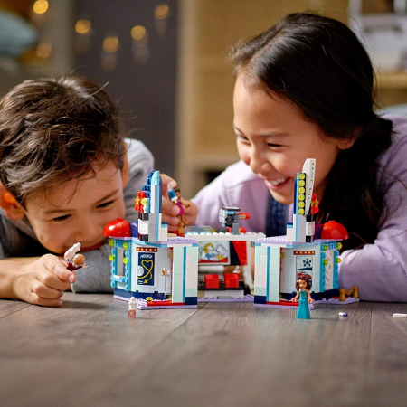 LEGO Friends Cinematograful din Heartlake City 41448 [2]