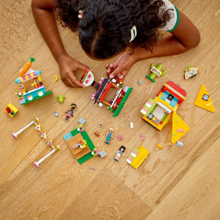 LEGO Friends Piața cu Mâncare Stradală 41701  [2]