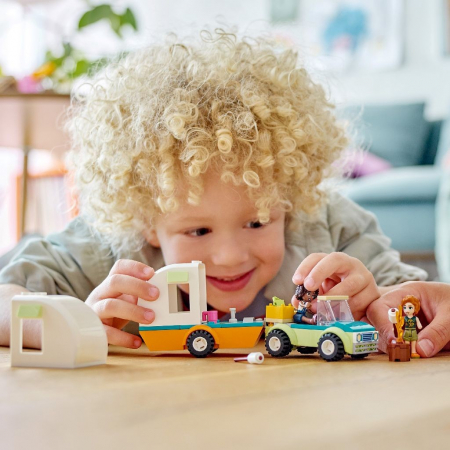LEGO Friends Vacanța cu Rulota 41726  [2]