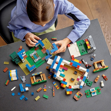 LEGO Minecraft Satul Lamei 21188  [2]