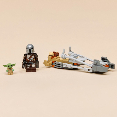 LEGO STAR WARS MOTOCICLETA RAPIDA A LUI MANDALORIAN SI GROGU 75436 [1]