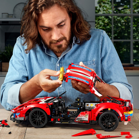 LEGO TECHNIC Ferrari 488 42125  [3]