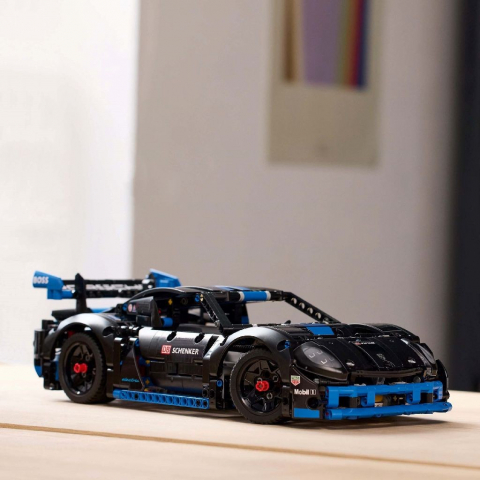 LEGO TECHNIC MAȘINA DE CURSE PORSCHE GT4 E-PERFORMANCE 42176 [4]