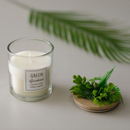 Lumanare parfumata cu aroma proaspata de gardenie [2]