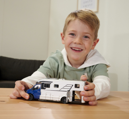 Majorette Rulotă Hymer B Class Scara 1 la 43  [2]