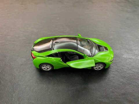 MASINUTA METALICA BMW I8 13CM SCARA 1 LA 36 [4]