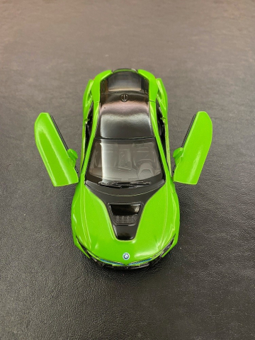 MASINUTA METALICA BMW I8 13CM SCARA 1 LA 36 [7]