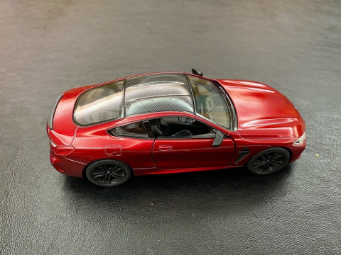 MASINUTA METALICA BMW M8 13CM SCARA 1 LA 38 [4]