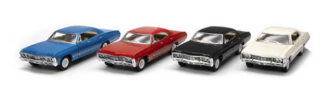 MASINUTA METALICA CHEVROLET IMPALA 1967 13CM  SCARA 1 LA 43 [1]