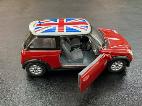 MASINUTA METALICA MINICOOPER 13CM SCARA 1 LA 28 [4]