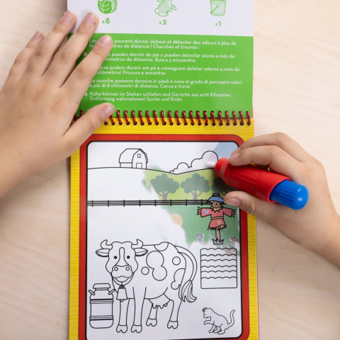 MELISSA AND DOUG CARTE DE COLORAT FERMA REUTILIZABILA CU APA WATER WOW [4]