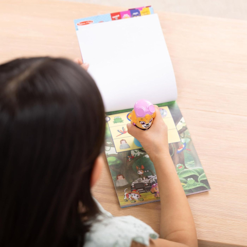 MELISSA AND DOUG STICKER WOW PATRULA CATELUSILOR SET DE JOACA AUTOCOLANTE SI STAMPILA SKYE [6]