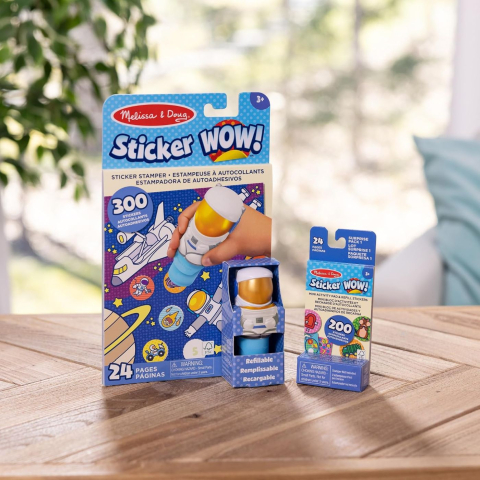 MELISSA AND DOUG STICKER WOW SET DE JOACA AUTOCOLANTE SI STAMPILA ASTRONAUT [7]