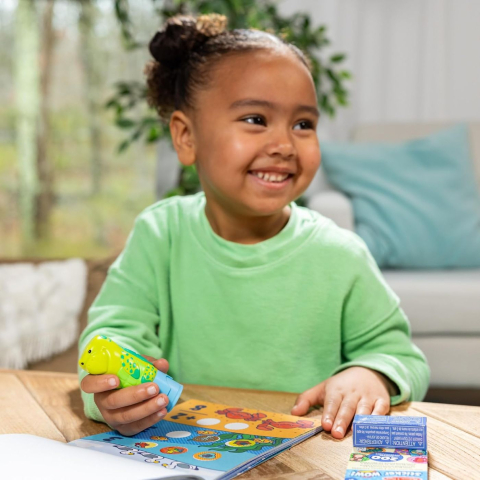 MELISSA AND DOUG STICKER WOW SET DE JOACA  AUTOCOLANTE SI STAMPILA BROASCA TESTOASA [5]