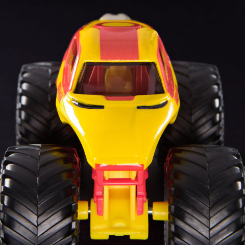 MONSTER JAM MARVEL CAMION GIGANT IRON MAN SCARA 1 LA 64 [5]