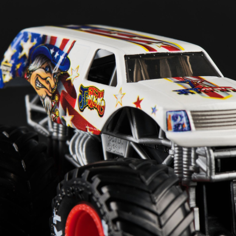 MONSTER JAM MASINUTA METALICA JESTER SCARA 1 LA 64 [5]