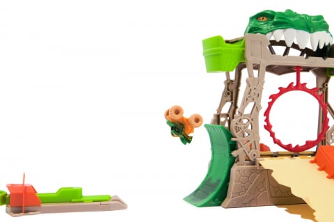 MONSTER JAM SET DRAGON DUNGEON OF DOOM [10]