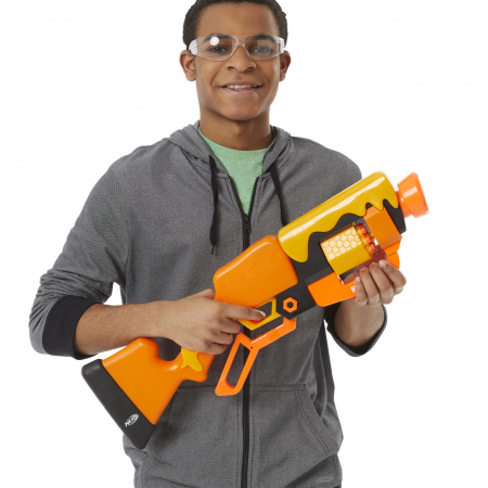 Nerf blaster roblox adopt me bees [2]