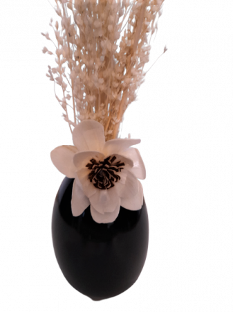 Odorizant camera cu betisoare si flori uscate in Vaza [1]