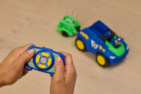 PATRULA CATELUSILOR FILMUL CU DINOZAURI SET VEHICUL DINO RC CU TELECOMANDA FIGURINA CHASE SI ACCESORII [6]