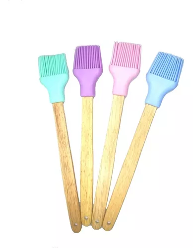 Ustensile de bucatarie - Pensula din silicon cu maner din lemn,29 cm, diverse culori