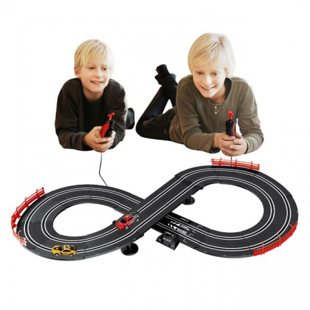 Pista cursa electrica cu 2 vehicule si comutator de control [1]