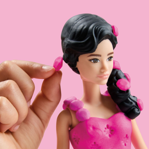 PLAY DOH BARBIE SET CREATII VESTIMENTARE PIETRE PRETIOASE SI PANGLICI [9]
