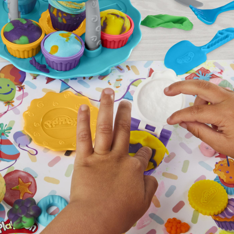 PLAY DOH SET TURN DE BRIOSE [4]
