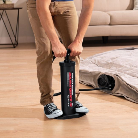 Pompa de umflat manuala cu dubla actiune [1]