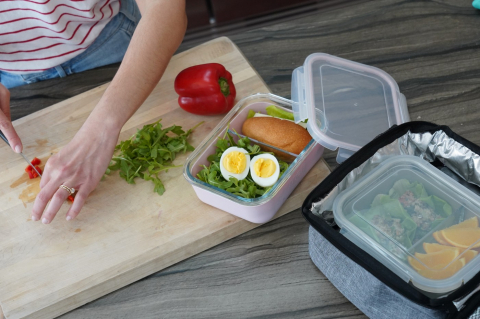 RECIPIENT STICLA 740ML CU HUSA ANTIDERAPANTA SILICON MELII ROZ [3]