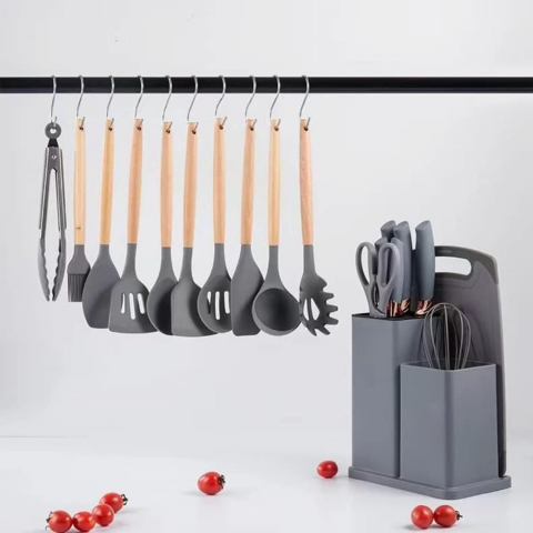 Set 17 ustensile de gatit din silicon cu maner rezistent din bambus, suport si tocator,gri [1]