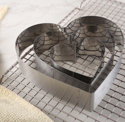 Set 3 forme metalice pentru prajituri, model inima,otel inoxidabil,3 dimensiuni [3]