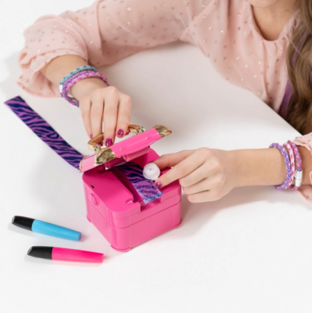 Set creativ Salonul de coafura-Hair Studio Hollywood [5]