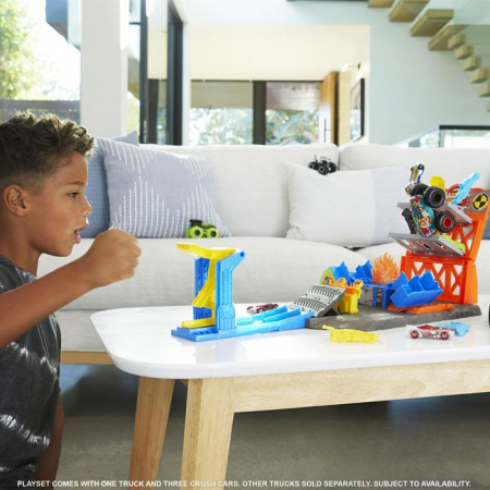 Monster Trucks Blast Station Hot Wheels [5]