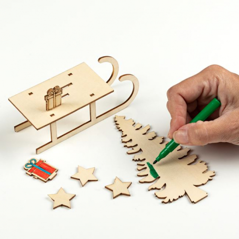 Set pentru activitati crafts Sanie de colorat din Lemn [2]