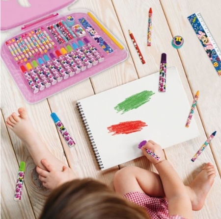 Set pentru desenat si colorat Minnie Mouse [2]