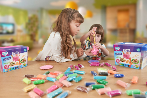 Set plastilina si accesorii pentru modelaj Lovin - 42 culori - Pasta Box [4]